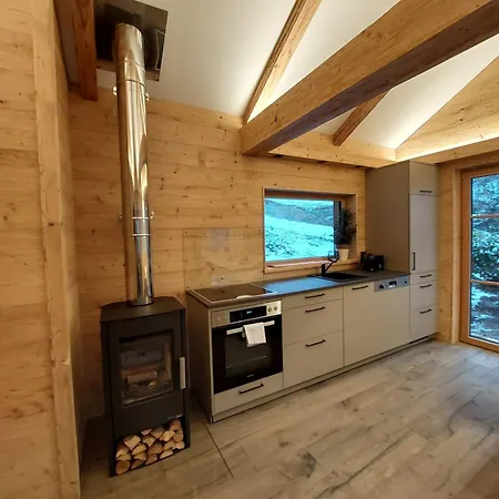 Huette Neuhaus Dom wakacyjny *