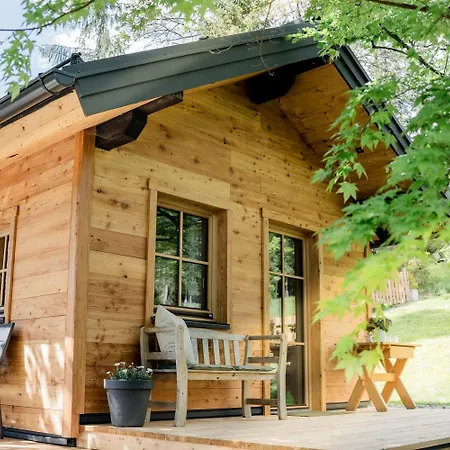 Huette Neuhaus * أنابيرغ ام لاميرتا